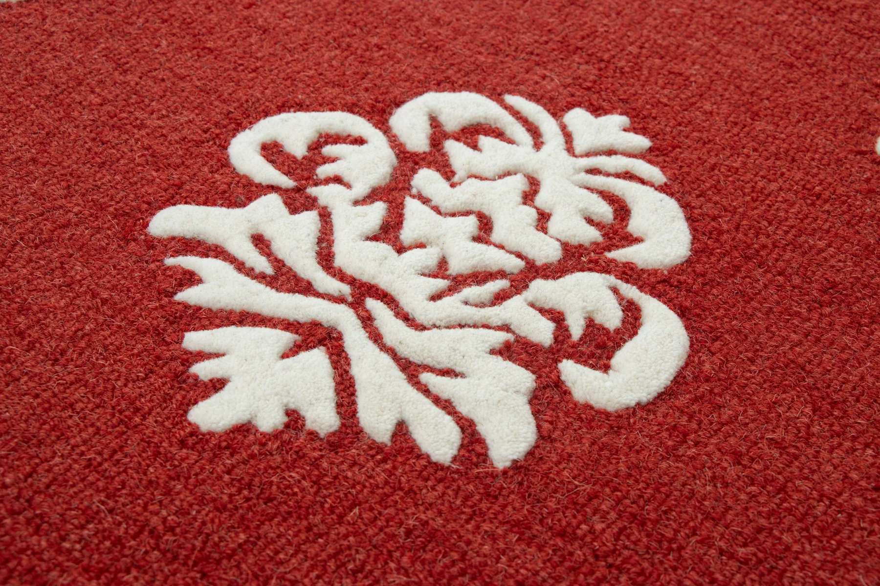 Damask Red - Image 4