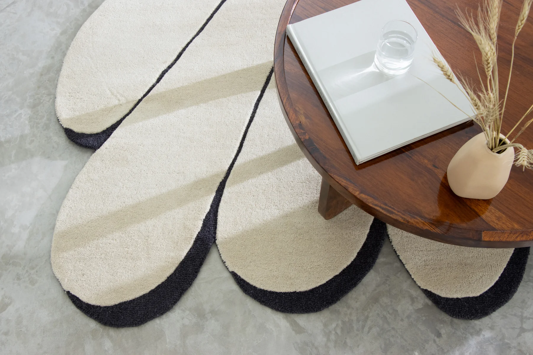 Feathers - Image 5